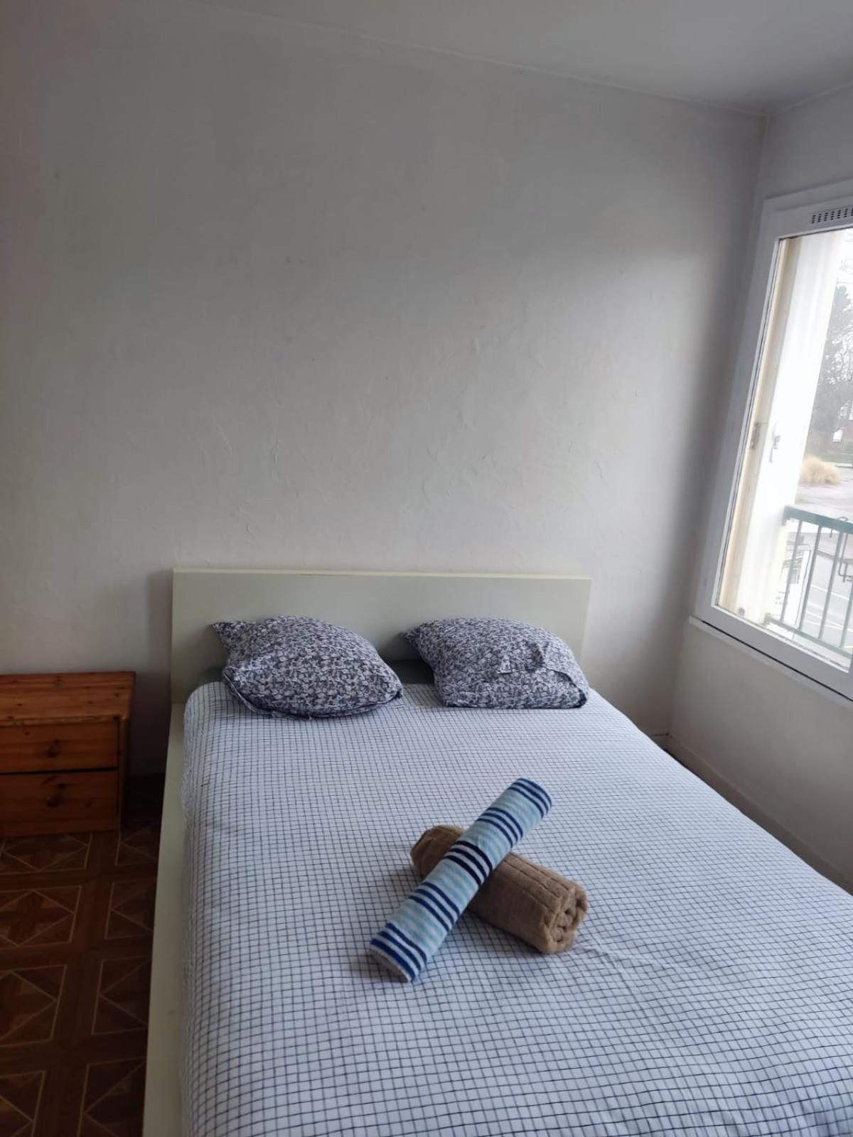 Maison De Ville 102M2 3 Chambres 蒙蒂尼勒布勒托讷 外观 照片